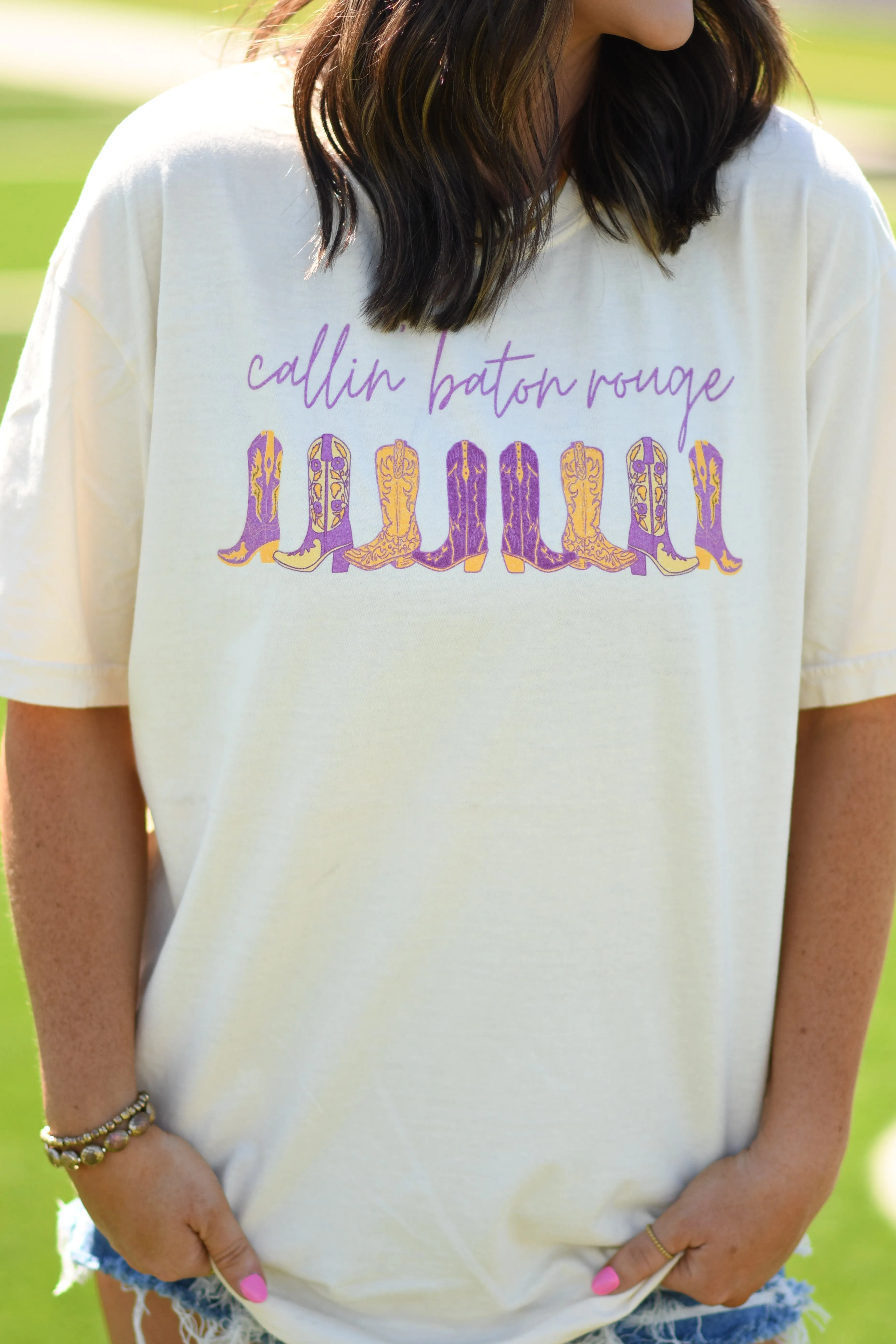 Callin’ Baton Rouge Boots Tee