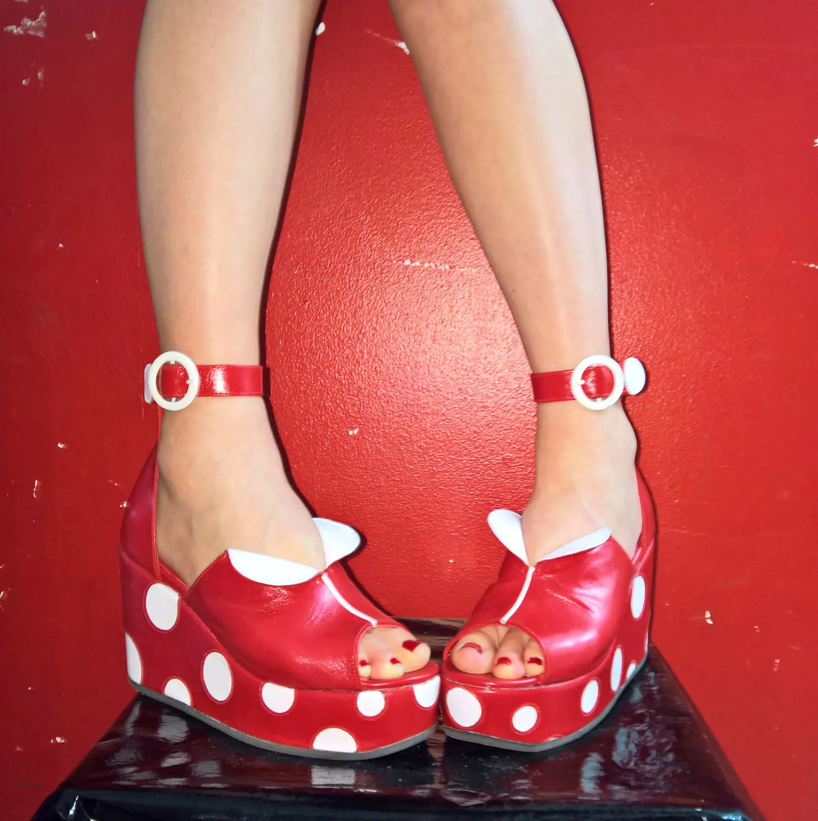 Cartoon Polkadot Platform Sandals