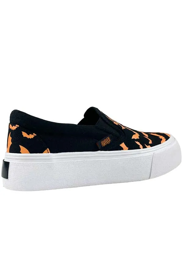 Chill Bat [Black/Orange] | SNEAKERS