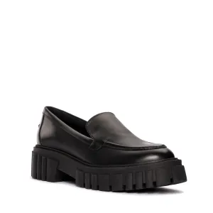 Clarks Page Loafer Women's