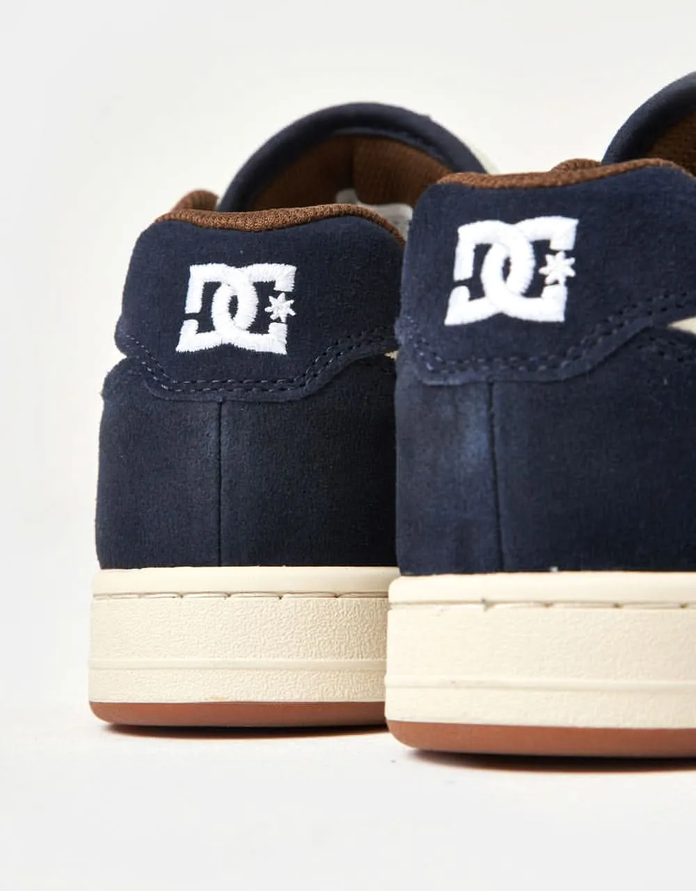 DC Manteca 4 Skate Shoes - Tan/Brown