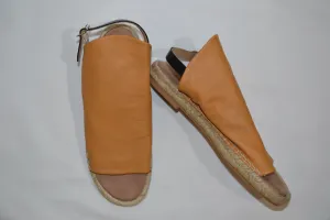 Espadrille in Almond with Black