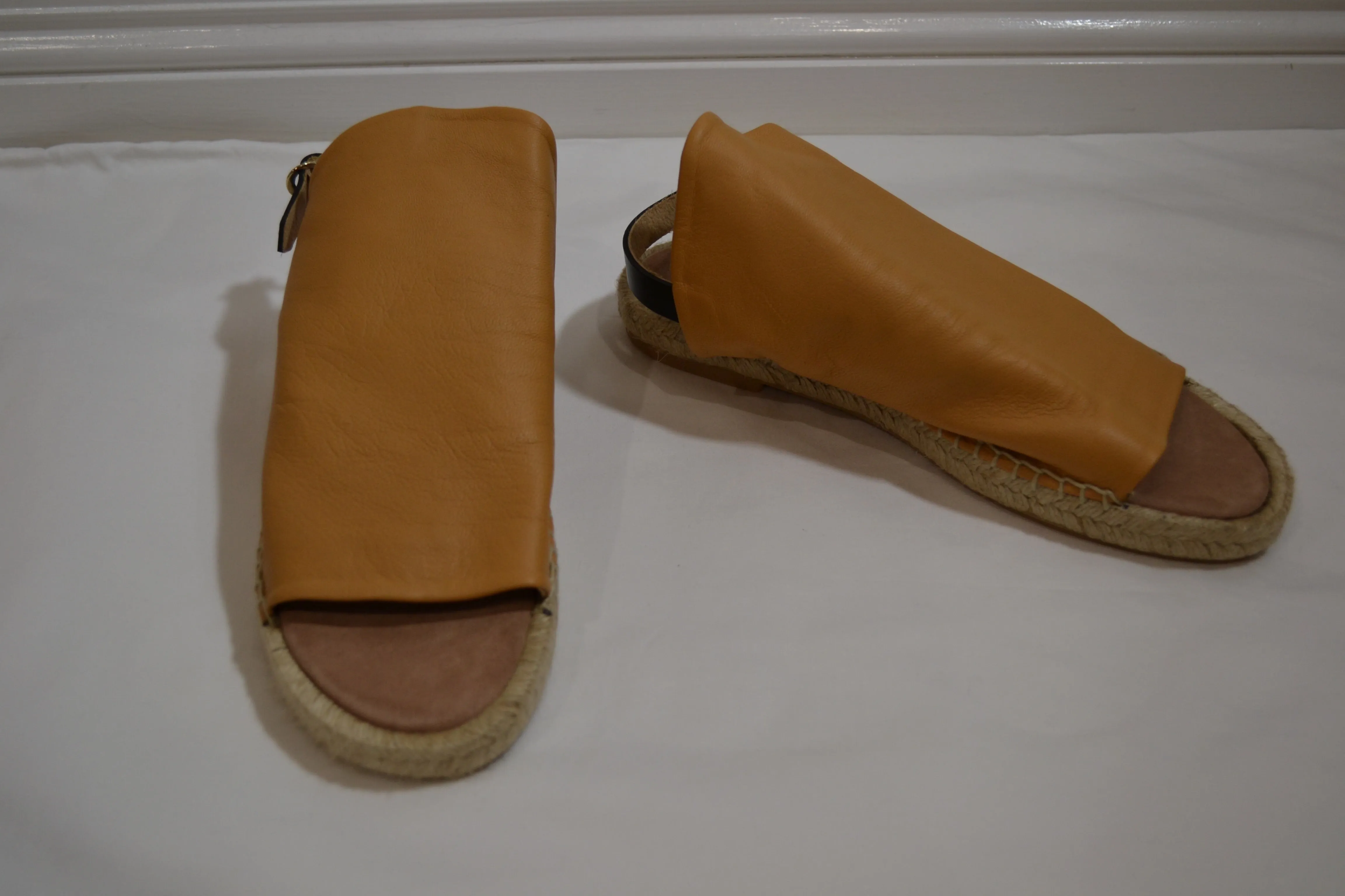 Espadrille in Almond with Black