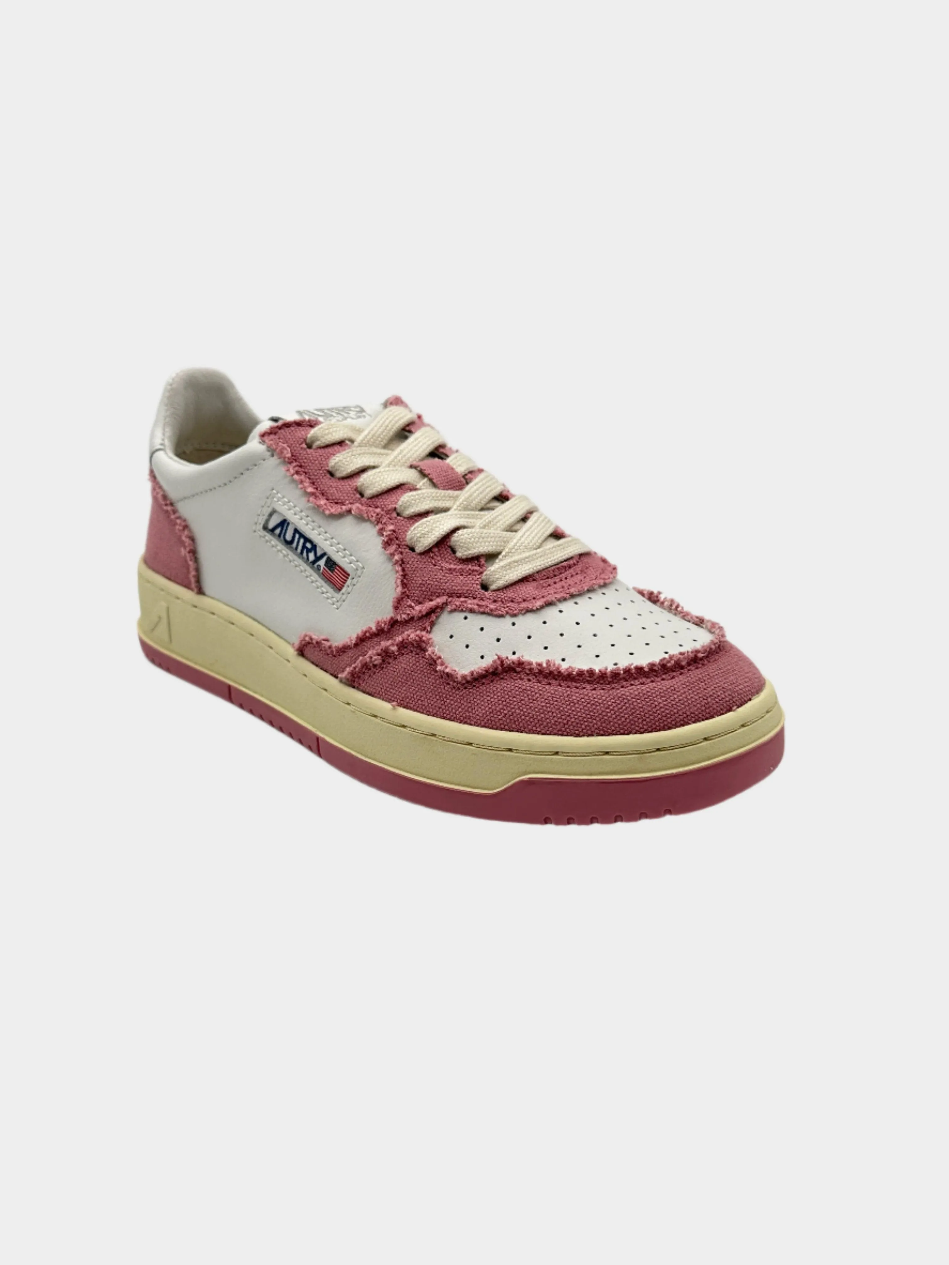 Medalist Low Sneakers Pink Canvas