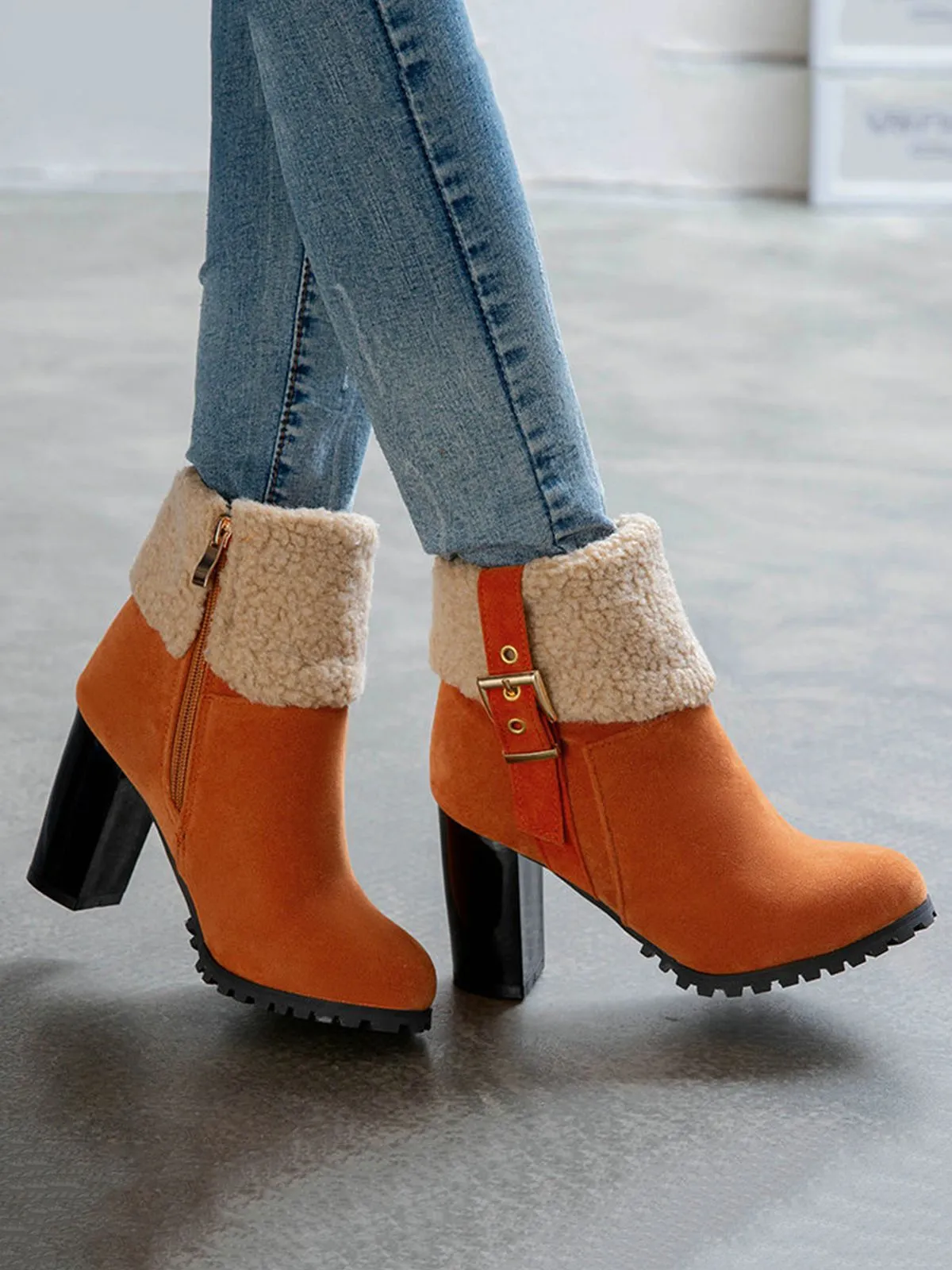 Retro Plus Velvet Chunky Heel Short Boots