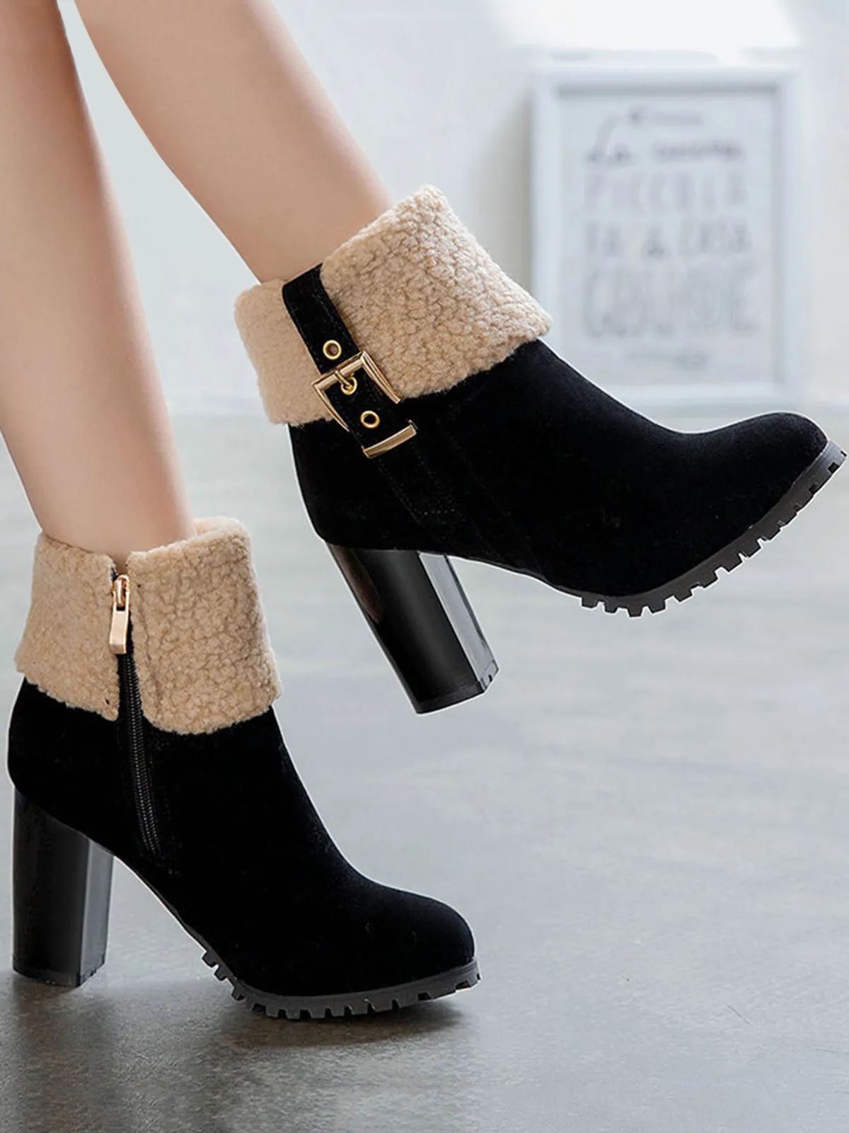 Retro Plus Velvet Chunky Heel Short Boots