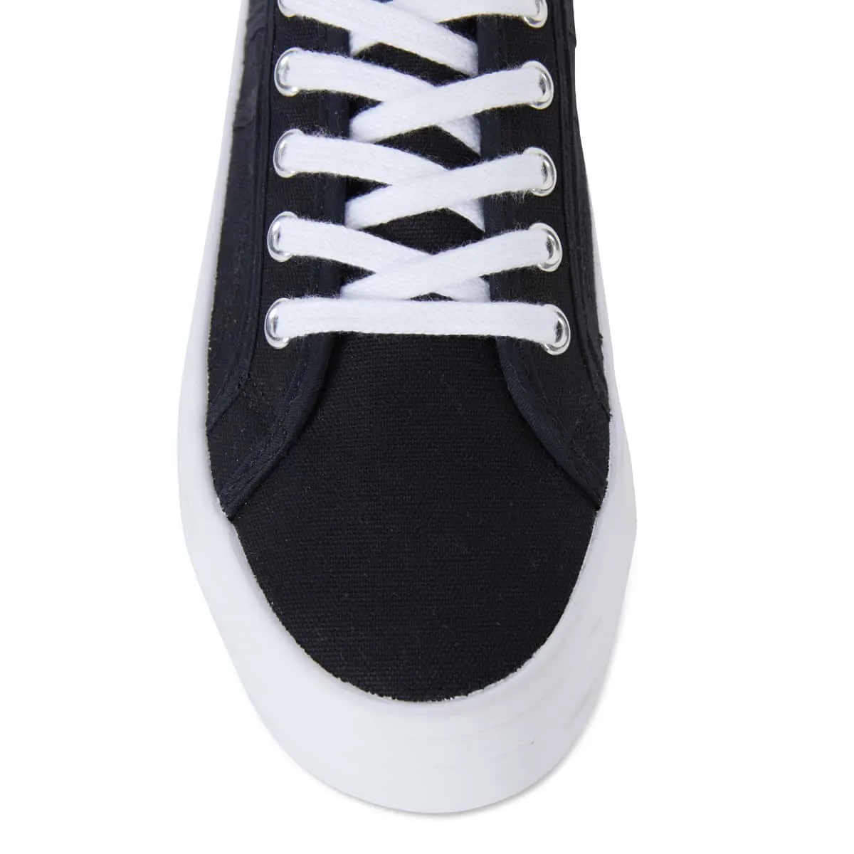 Scott Sneaker in Black Canvas