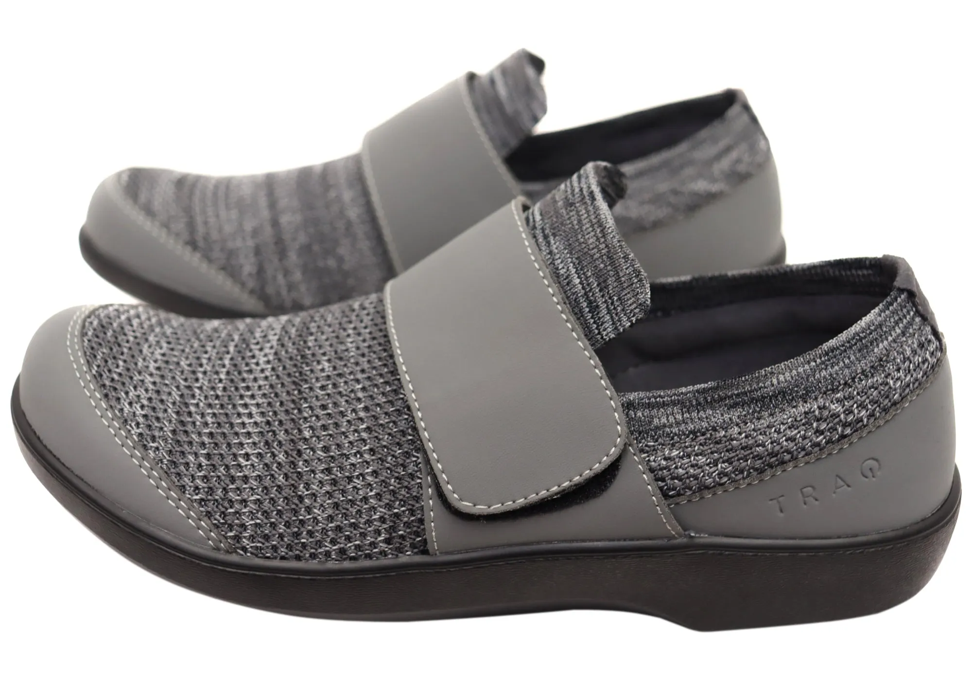 Traq by Alegria Qwik Womens Comfortable Shoes With Adjustable Strap